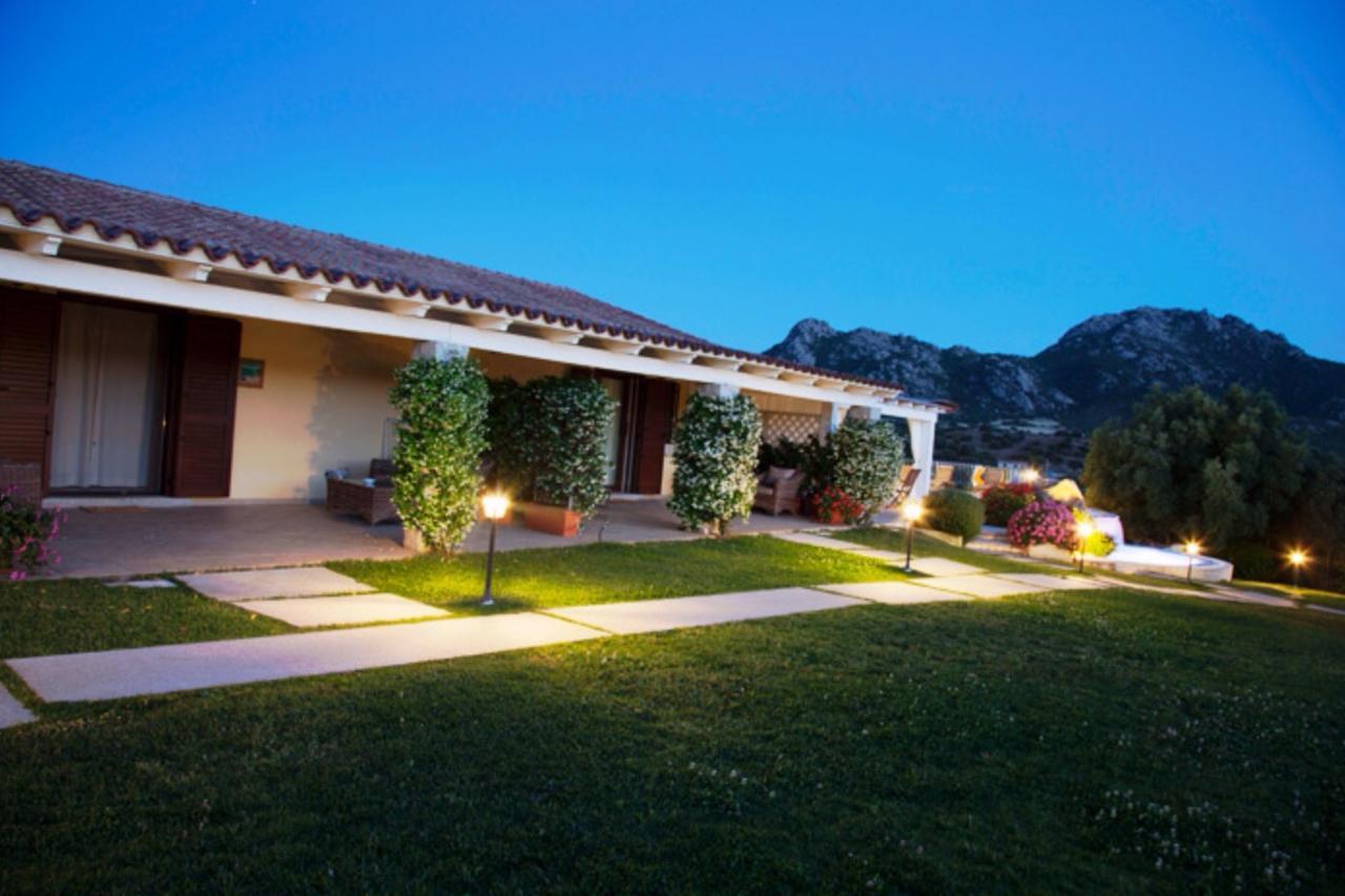 Cento Ulivi B&B Golfo Aranci Exteriör bild
