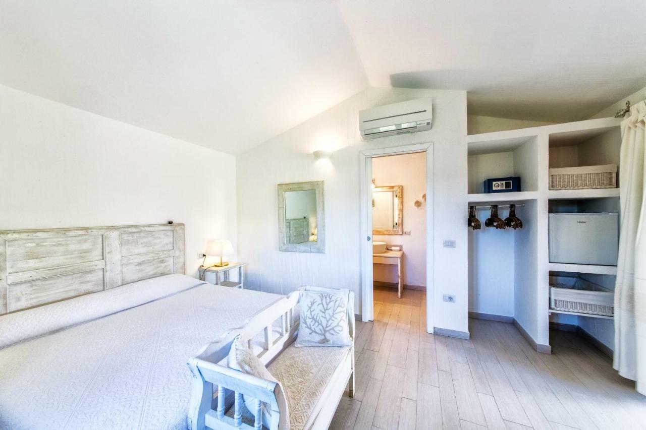 Cento Ulivi B&B Golfo Aranci Exteriör bild